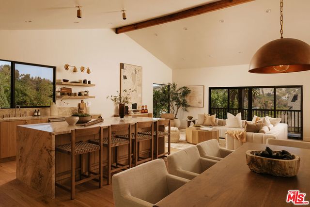 4321 Glenalbyn Drive, Los Angeles