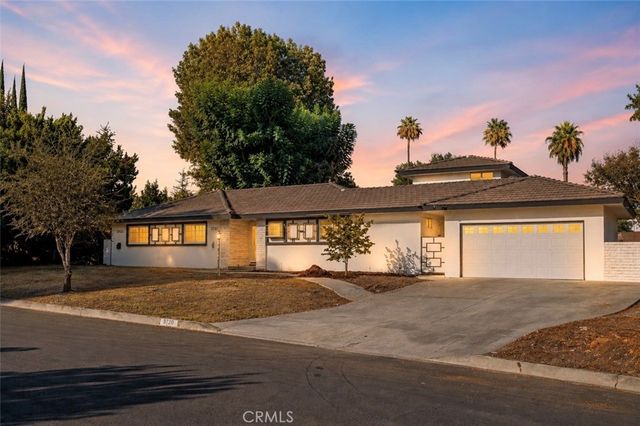 9720 Tunney, Northridge