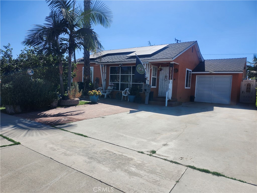 Photo of Listing #DW26185445