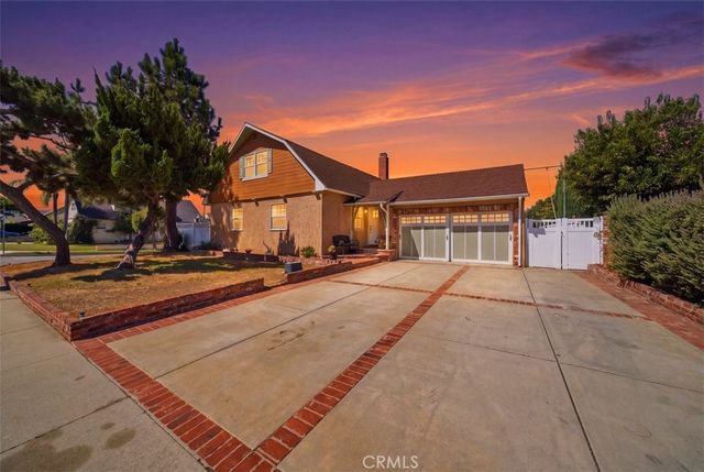 805 N Lyman Avenue, Covina