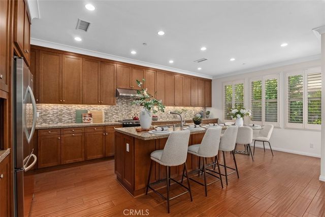 117 Gemstone, Irvine