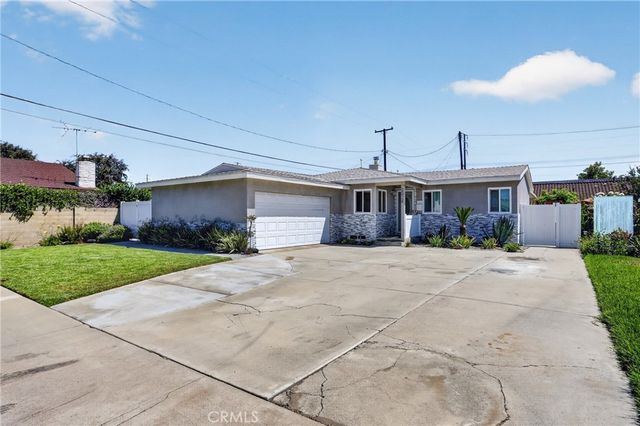 2028 W Midwood, Anaheim