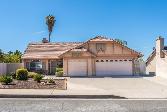 143 W Avenue L, Calimesa