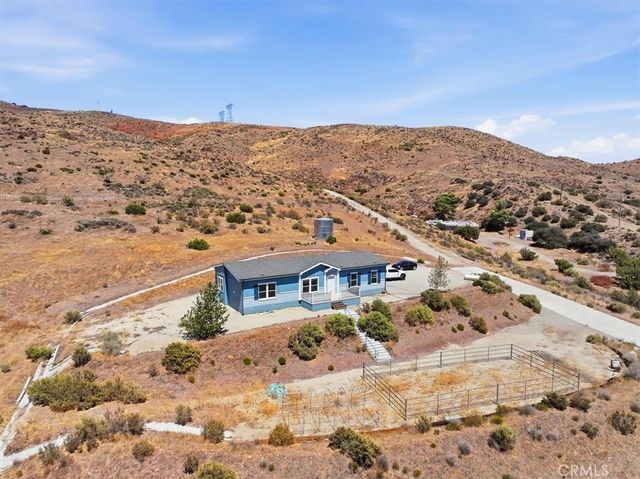 1451 E Soledad Pass Road, Acton
