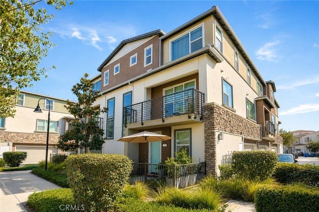 244 Siena, Lake Forest