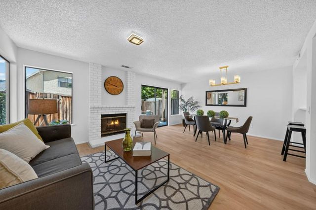 38717 Huntington Circle, Fremont