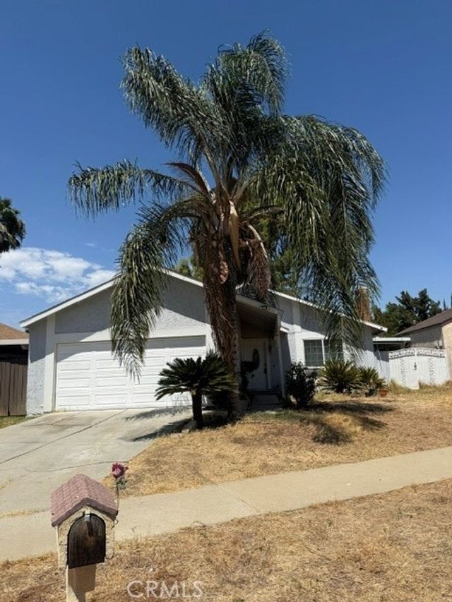 6864 Olympia Dr, Riverside