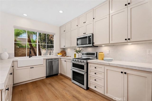 252 Knoll Lake, Mission Viejo