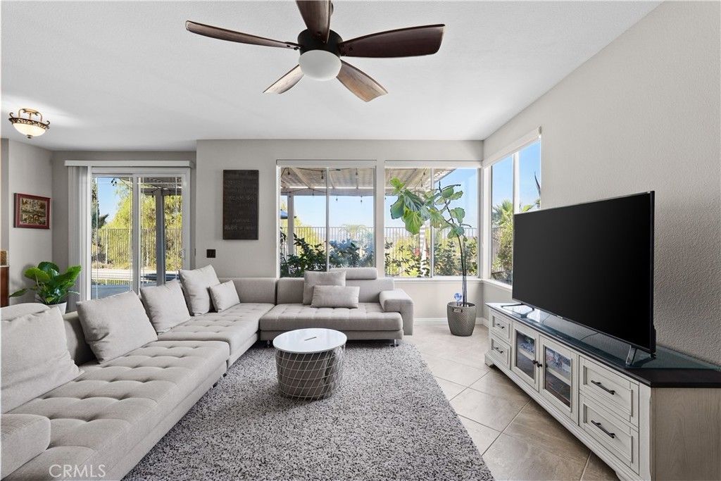 44801 Shale, Temecula