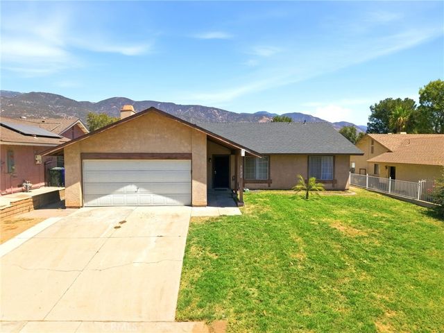 1522 Creekside Drive, San Bernardino