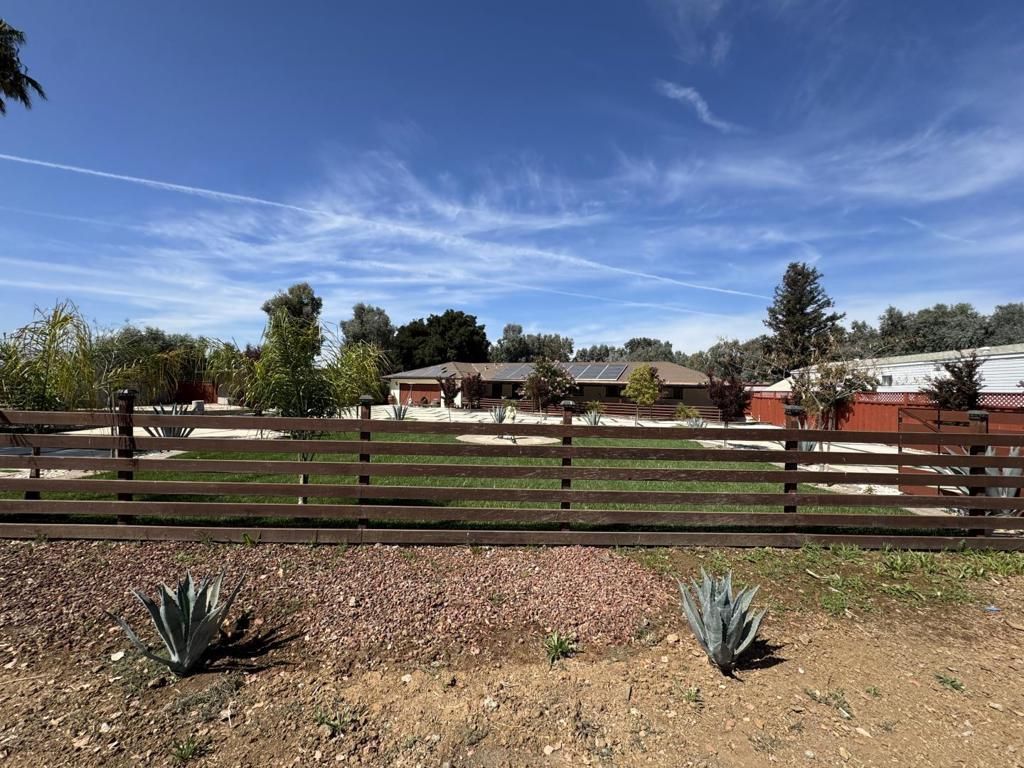 12235 Foothill Avenue, San Martin
