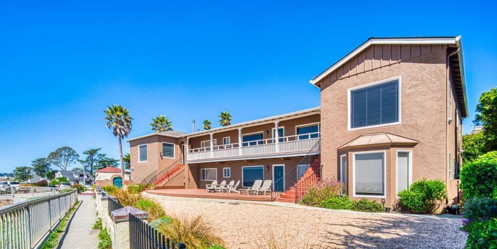 1703 East Cliff Drive, Santa Cruz