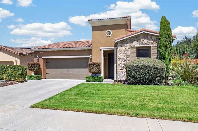 3745 Robinwood, Clovis