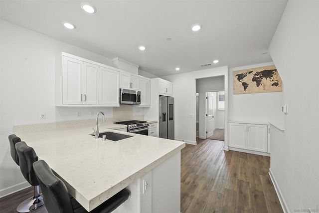 2005 Vela Ln., San Diego