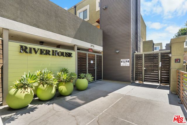2980 Ripple Place # 206, Los Angeles