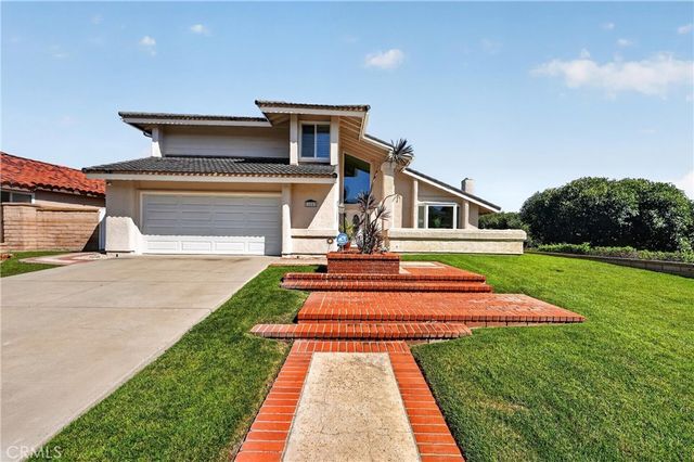 22852 Buendia, Mission Viejo