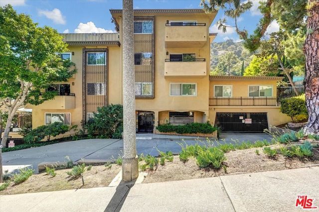 6760 Hillpark Drive # 408, Los Angeles