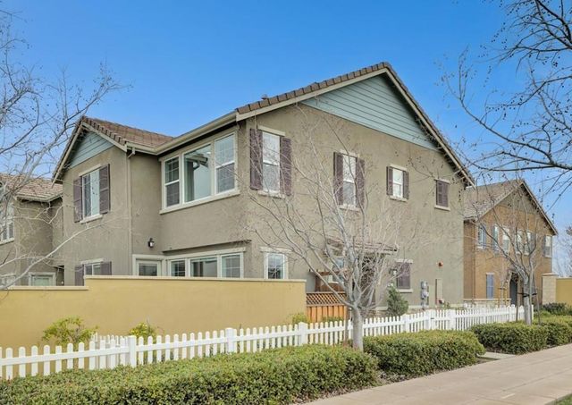 1426 S Central Parkway, Mountain House