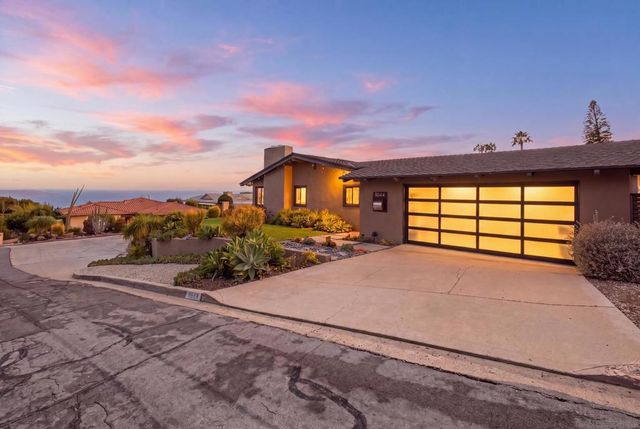 1044 Avenida Amantea, La Jolla