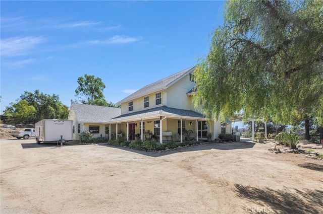 35120 Calle Nopal, Temecula