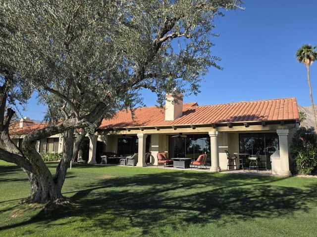 49460 Avenida Club La Quinta, La Quinta