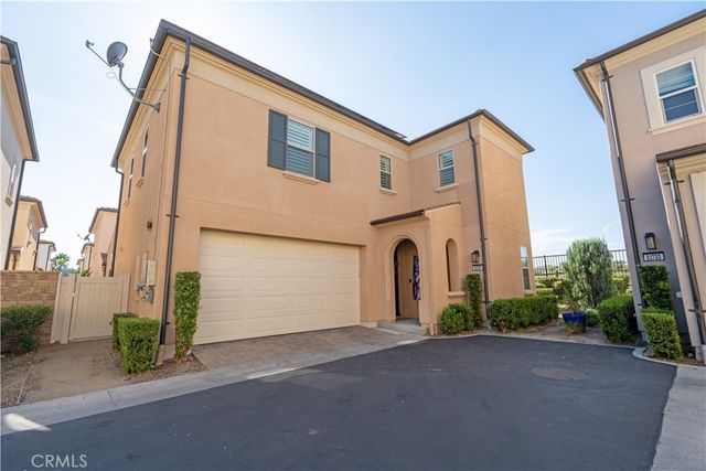 21737 Propello, Saugus