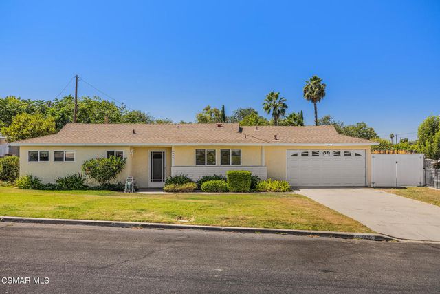 912 Calle Tulipan, Thousand Oaks