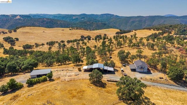 15355 Wards Ferry Rd, Sonora