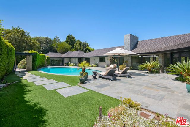 3035 Lake Glen Drive, Beverly Hills