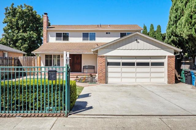 2275 Pulgas Avenue, East Palo Alto
