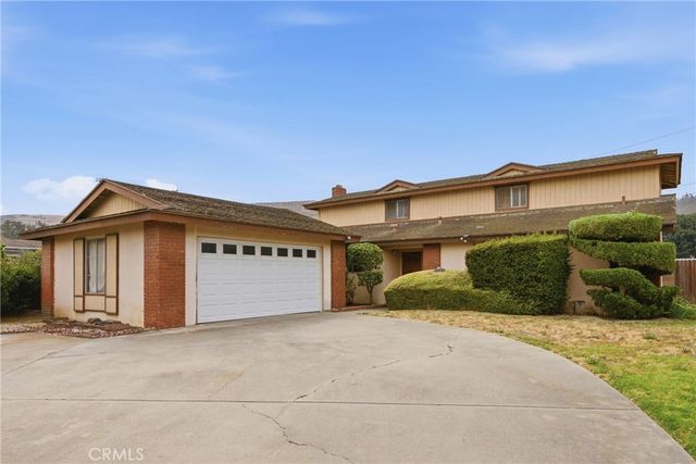 228 S 1st Place, Lompoc