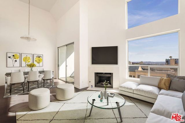 1129 Larrabee Street # 14, West Hollywood