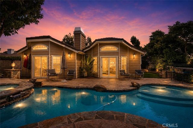 26049 Coronado Court, Valencia