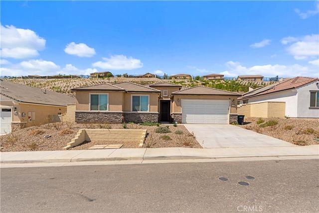 4061 Hudson, Lake Elsinore
