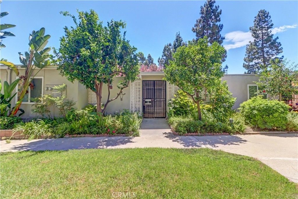 310 Avenida Castilla # D, Laguna Woods