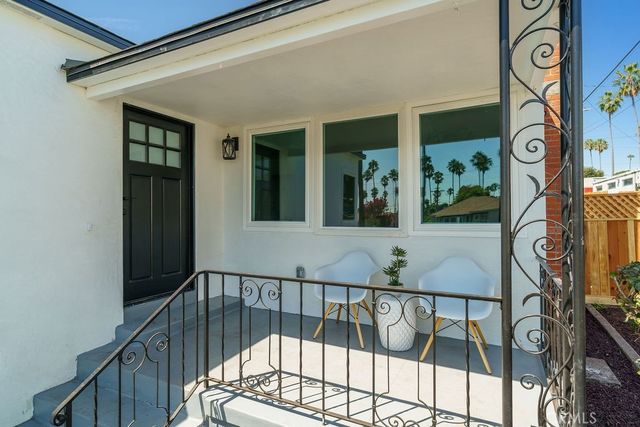 5419 S Rimpau, Los Angeles