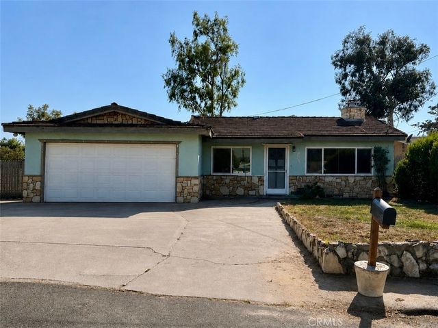 151 Kent, Nipomo