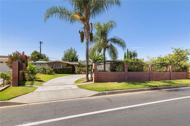 1038 E Walnut Creek Parkway, West Covina