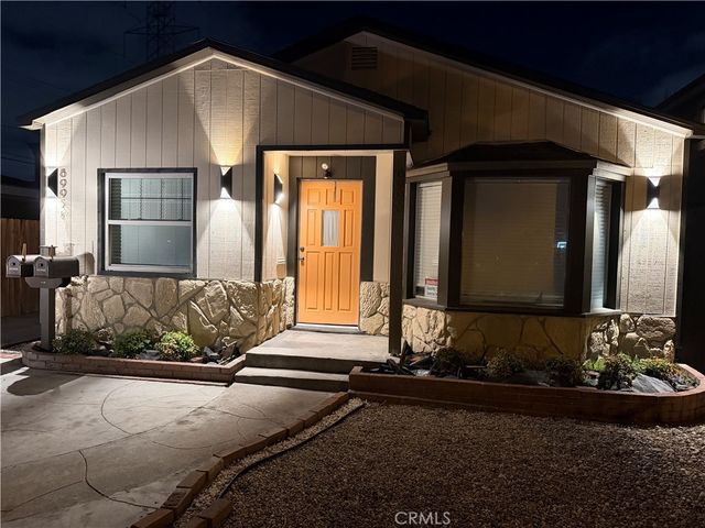 8995 Alexander, South Gate