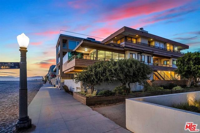 5317 Ocean Front Walk, Los Angeles