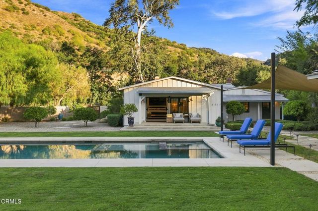 11013 Creek Road, Ojai