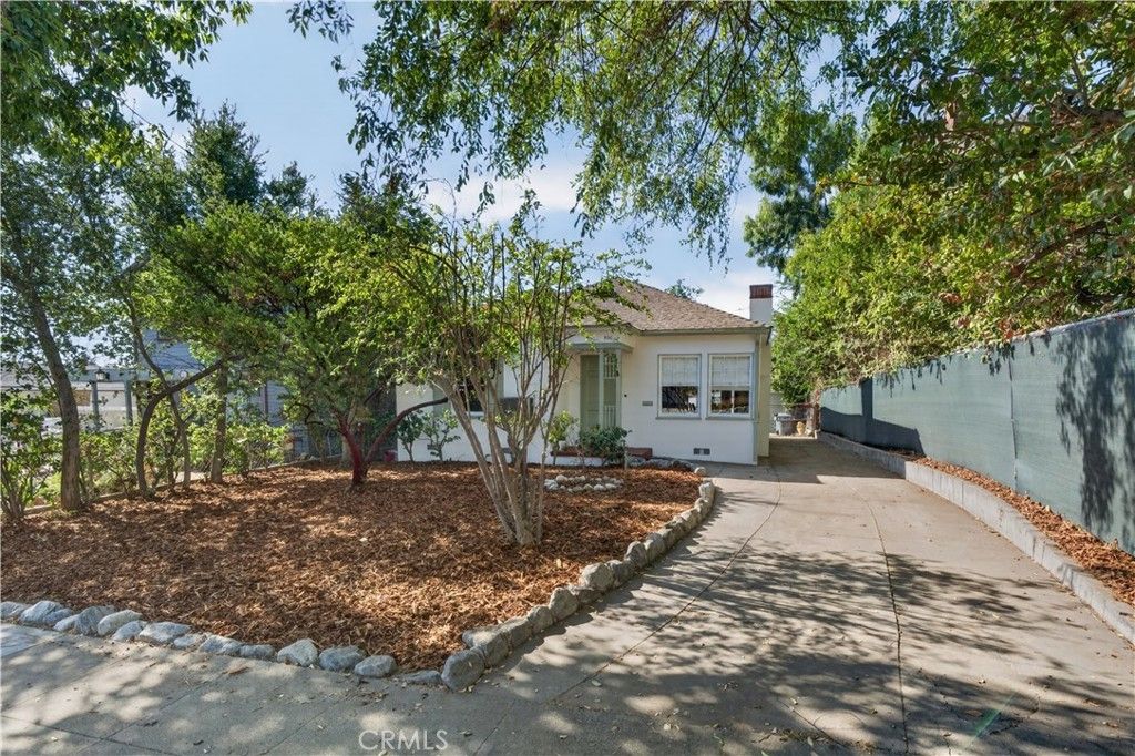 590 Prescott Street, Pasadena
