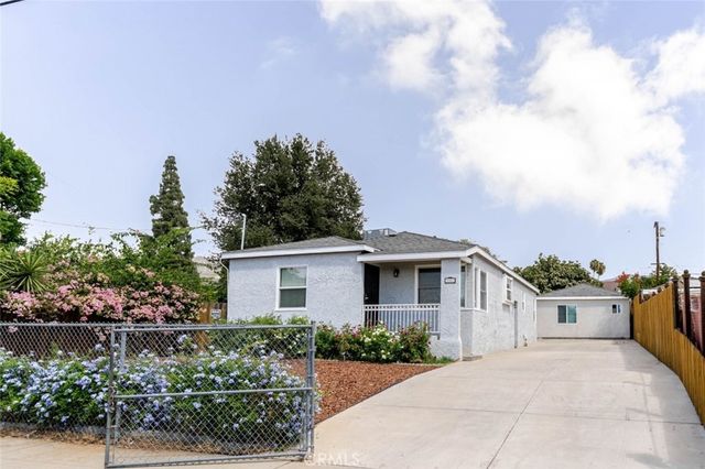 1967 8th Street, San Fernando