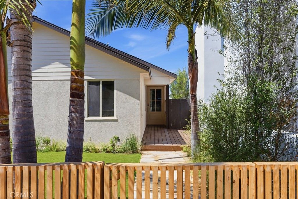 2011 Springfield Avenue, Hermosa Beach