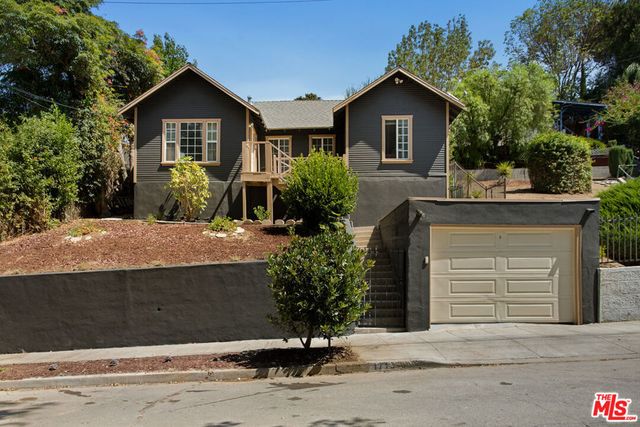 1715 Winmar Drive, Los Angeles