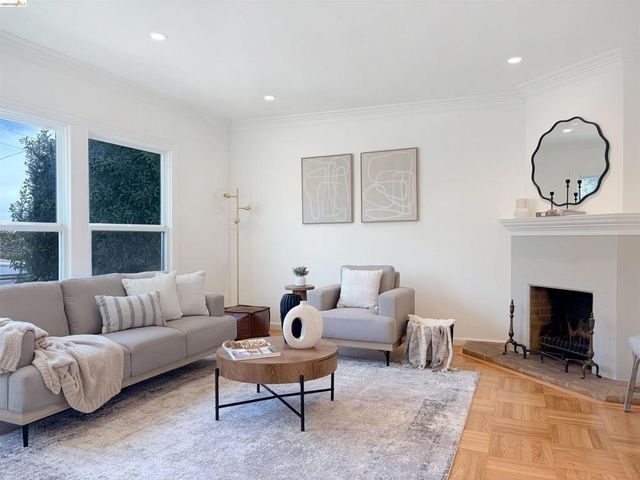 982 Teresita Blvd, San Francisco