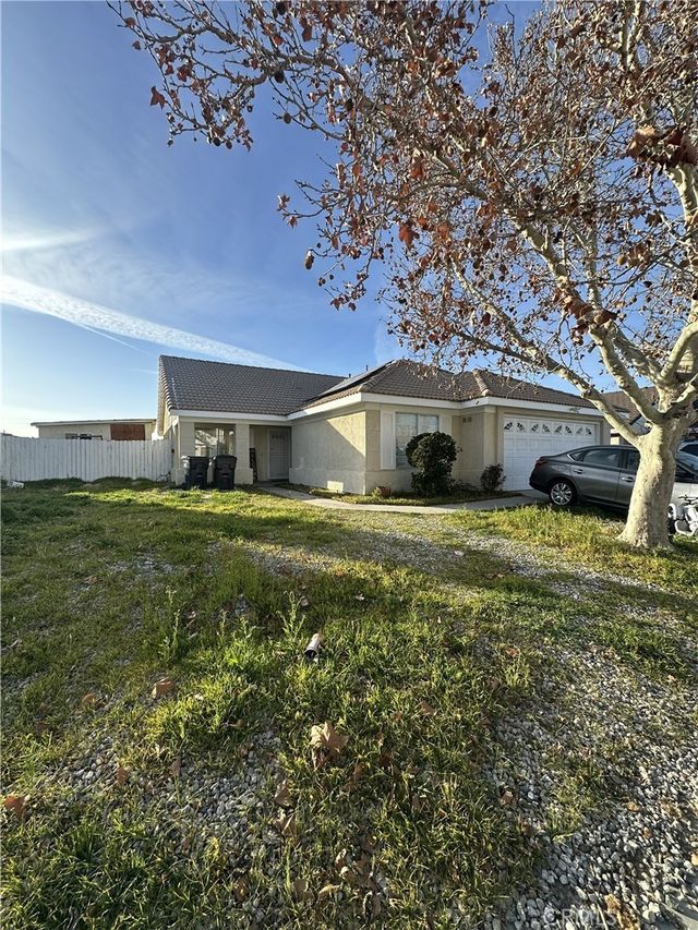 43525 Palos Way, Lancaster