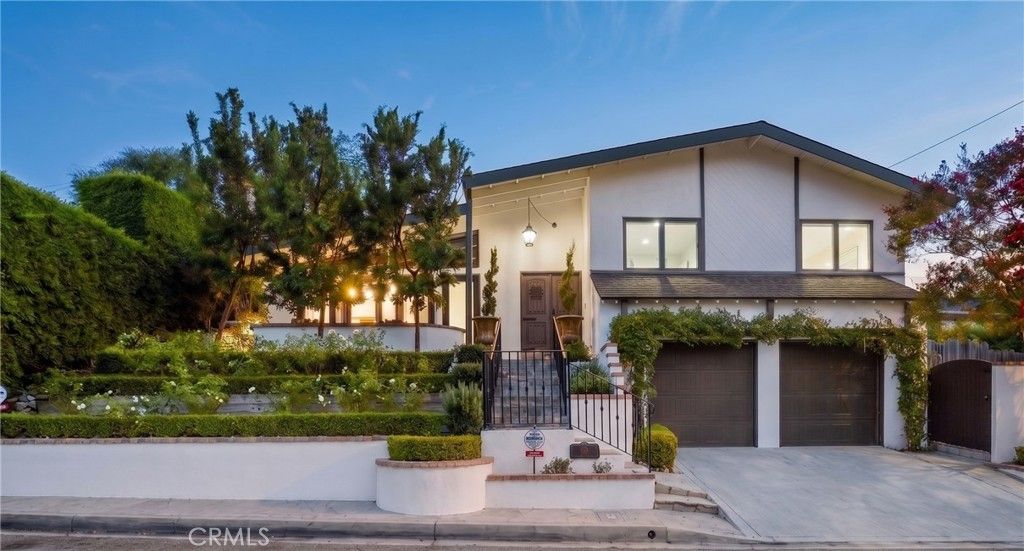 155 Malcolm Drive, Pasadena