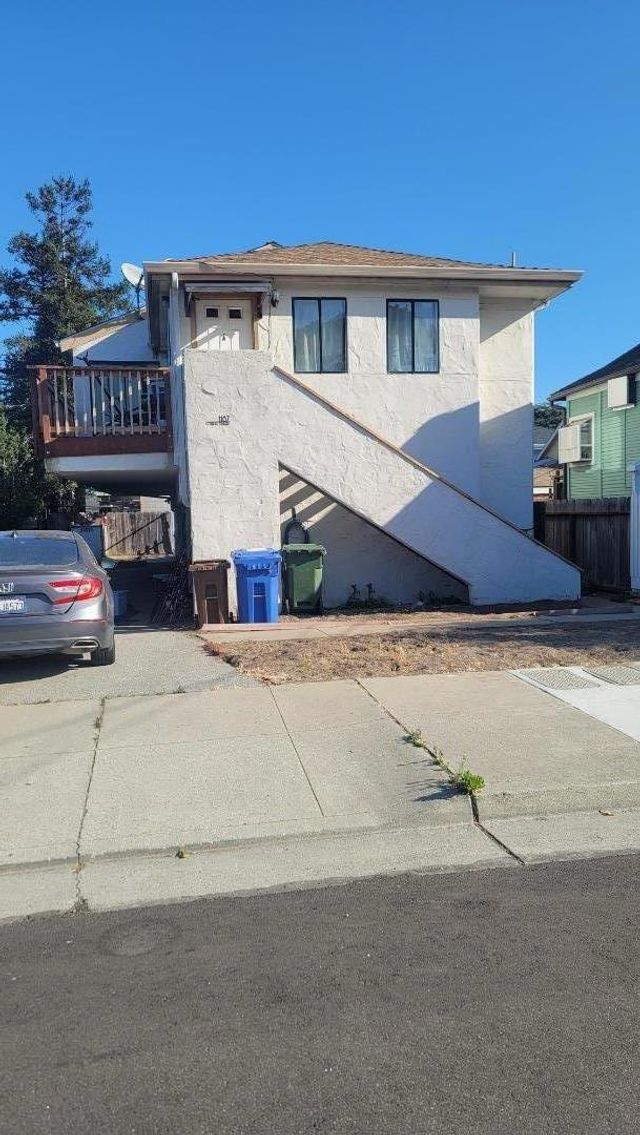 1187 4th Street, Monterey