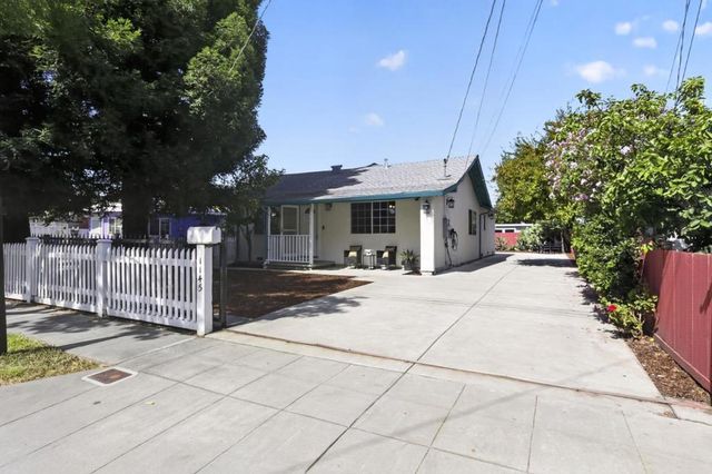 1145 Henderson Avenue, Menlo Park